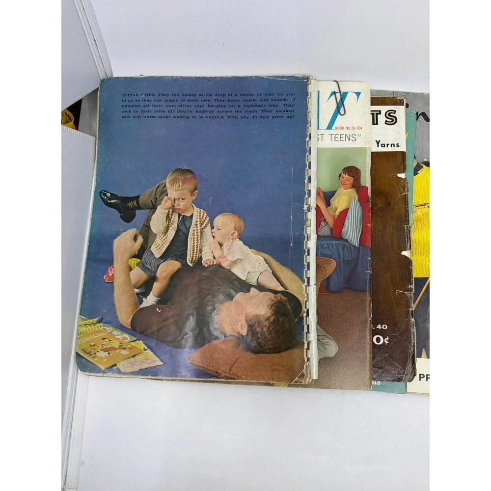Vintage 60s 70s Knitting Pattern Book Lot Bear Brand Bernat  5lb Bulk‎
